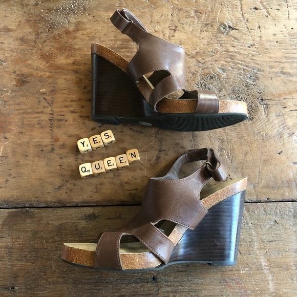 Me Too Fresia Brown Leather Wedge Sandals 7.5 - Picture 3 of 8